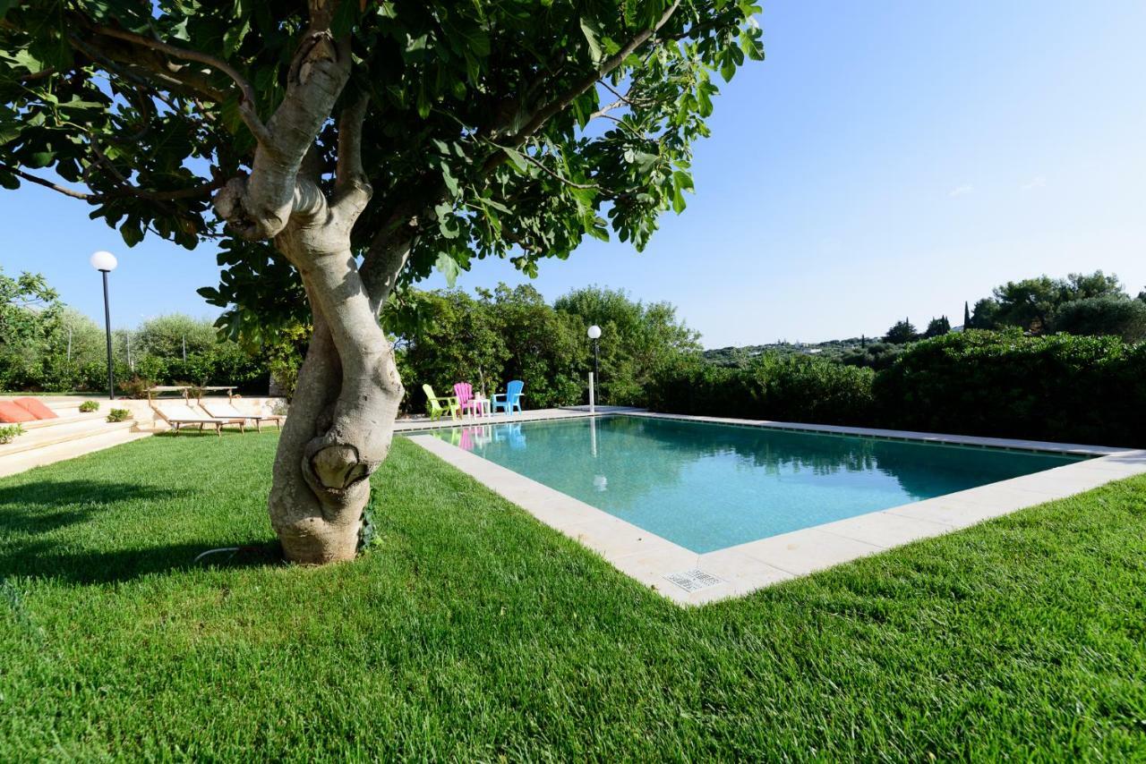 Trullo Mari Villa ออสตูนี ภายนอก รูปภาพ